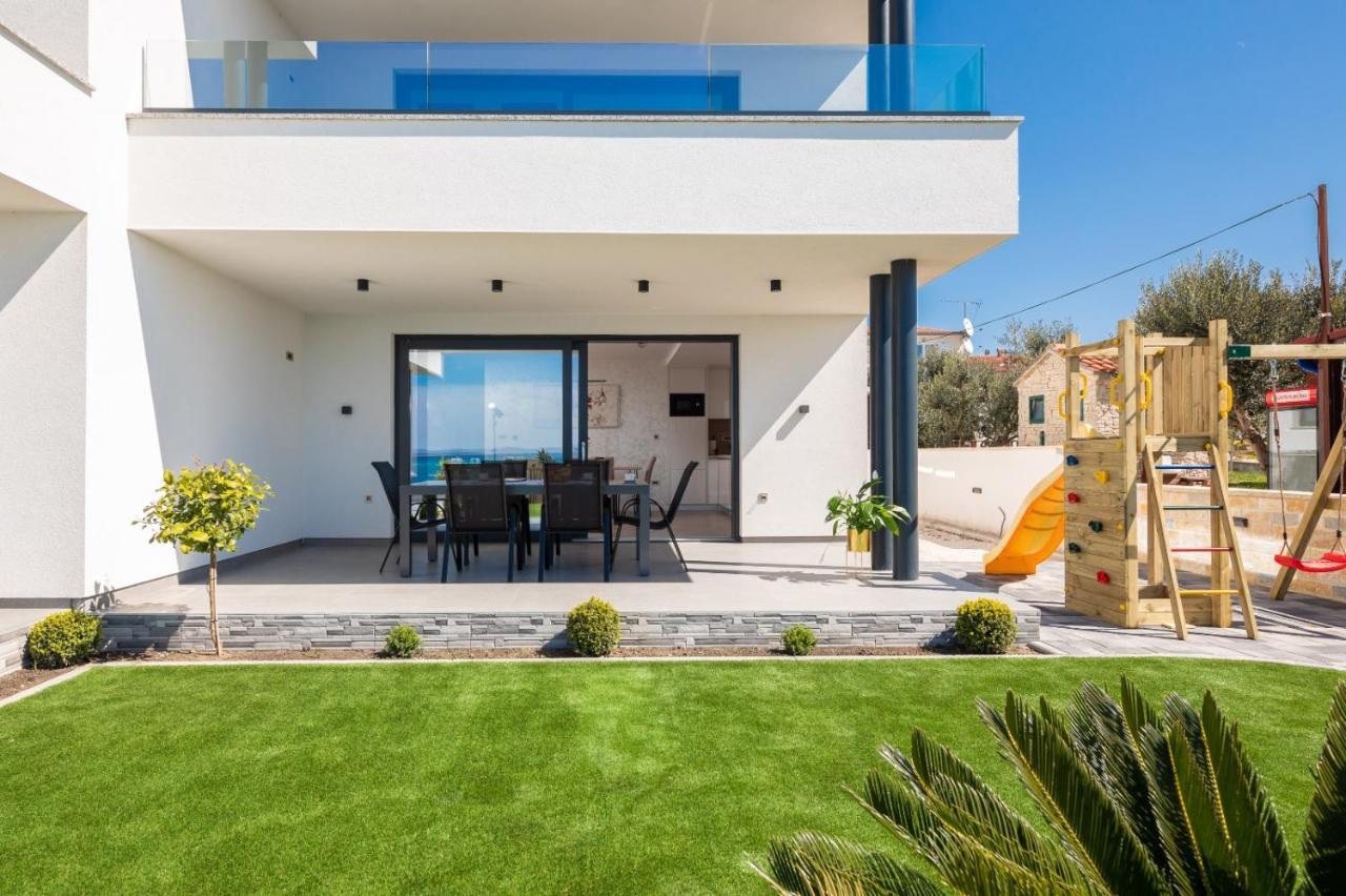 Luxury Apartment Sea Pakostane Exterior photo