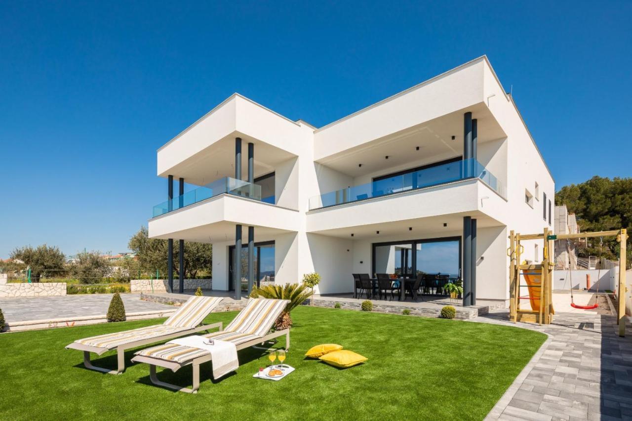 Luxury Apartment Sea Pakostane Exterior photo