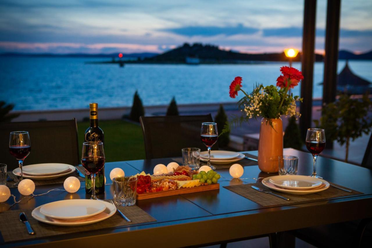 Luxury Apartment Sea Pakostane Exterior photo